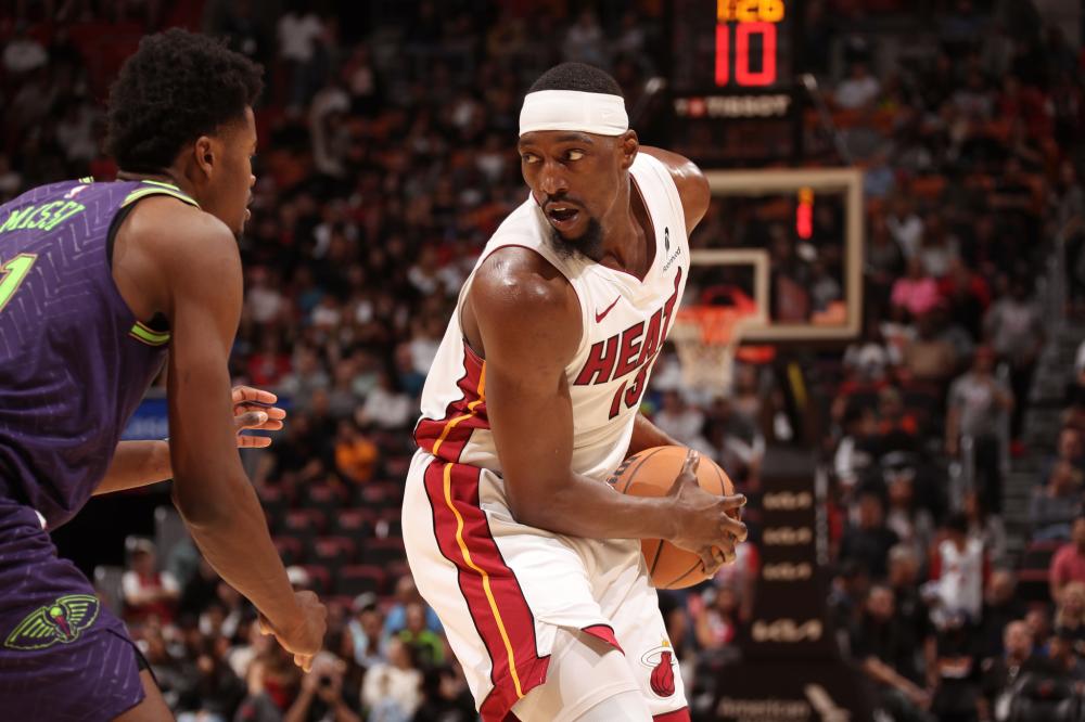 发起进攻的 发起进攻的