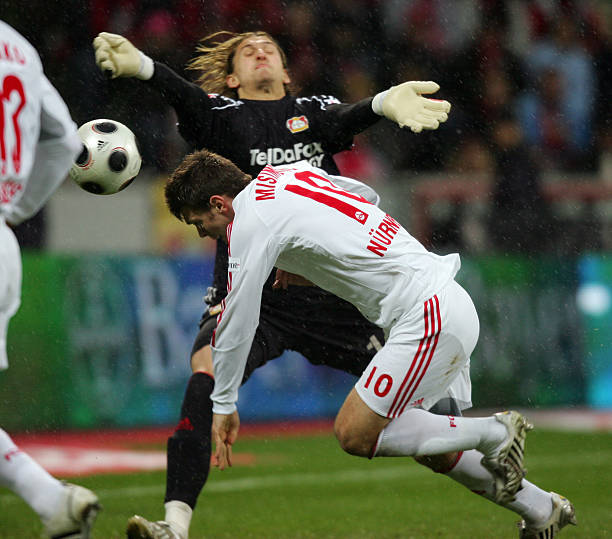 他们作为中 他们作为中