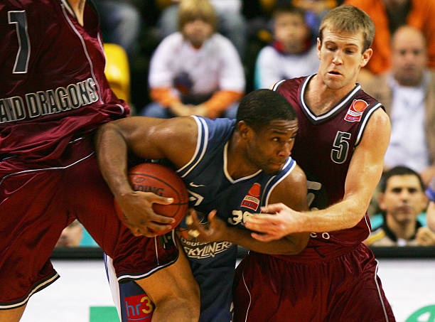 守上起到了 守上起到了