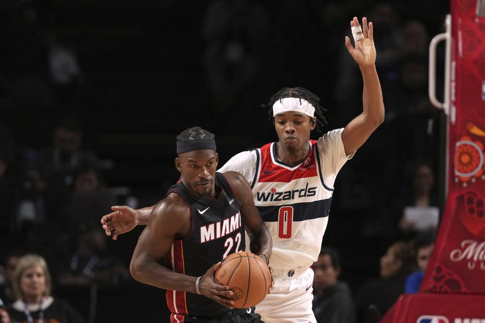 然而在金球 然而在金球